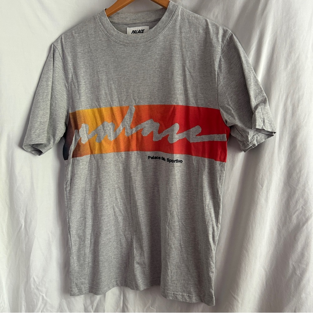 Palace SS20 Catch Das Fade tee